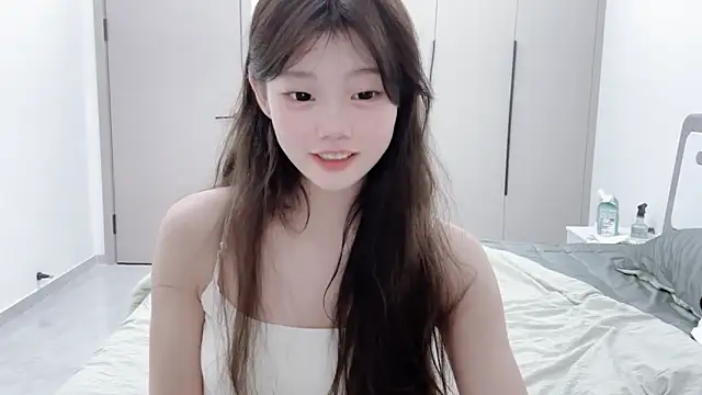 美女yang-yang-yang在线直播