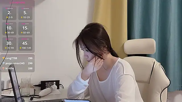 美女Qvo-Q在线直播