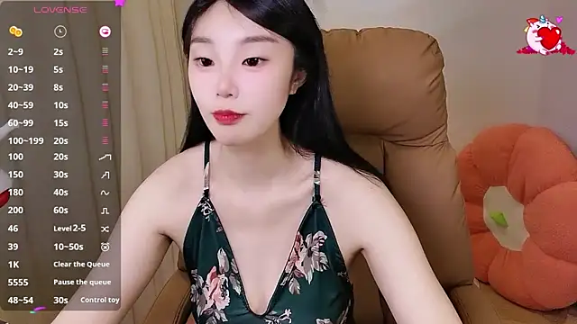 美女shaovu在线直播