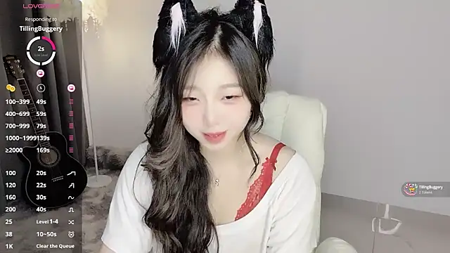 美女yukiyyuu44在线直播
