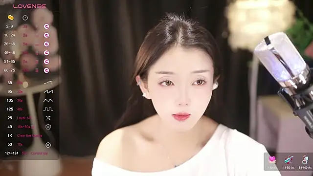 美女nannan521131在线直播