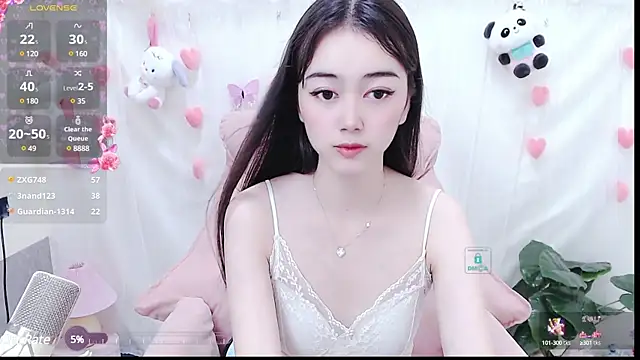 美女Hot-Kiki在线直播