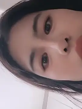 美女kk-10在线直播
