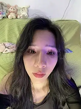 美女meiqi125216在线直播