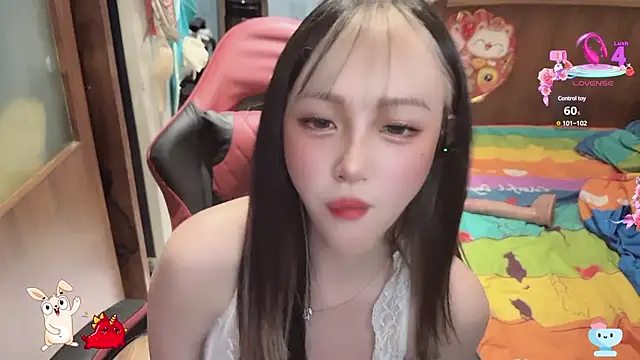 美女Khaleesi-ying在线直播