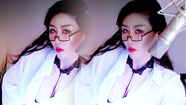 美女Nina8769在线直播
