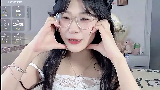 美女Luminous163在线直播