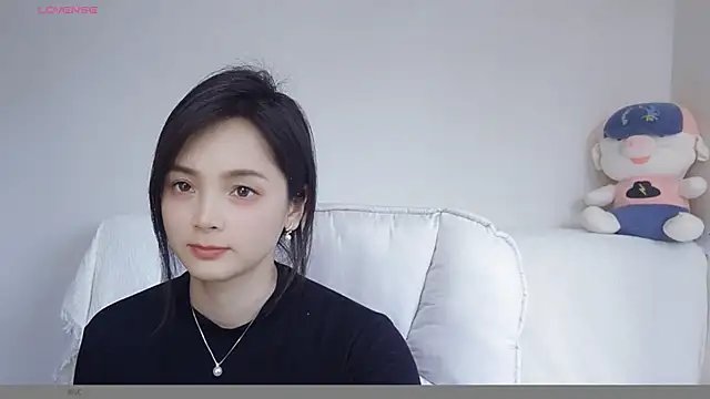 美女-Judy-在线直播