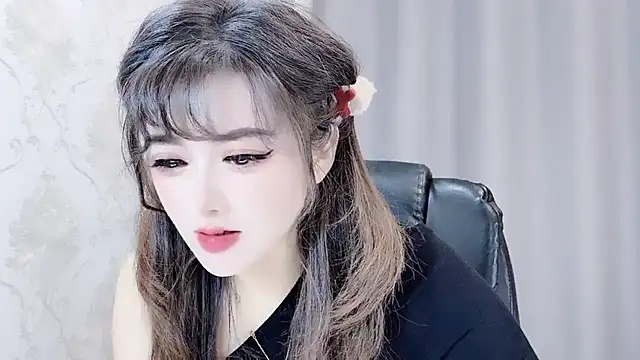 美女VIWVI在线直播