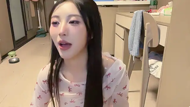 美女zhaozhao69在线直播
