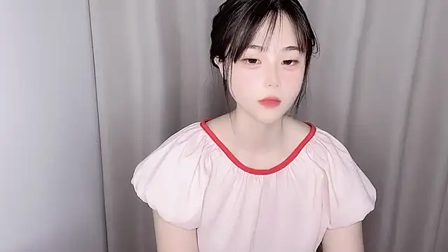 美女guoguo-77在线直播