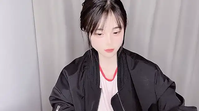 美女guoguo-77在线直播