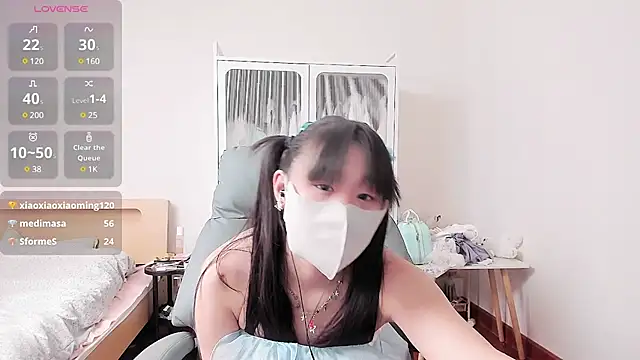 美女MaryH000在线直播