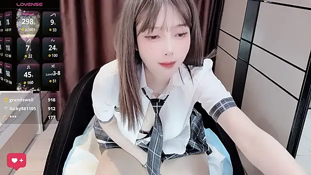美女Yin-Bao-001在线直播
