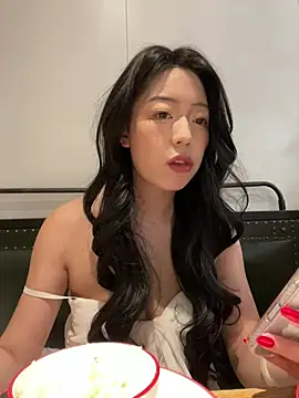 美女xiao-e-66在线直播