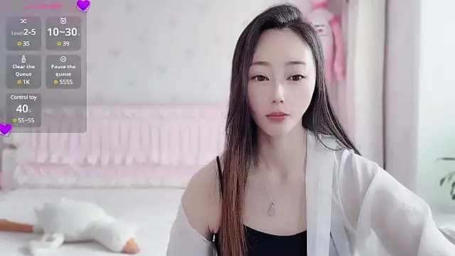 美女anjila888在线直播