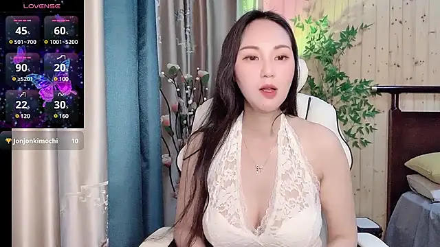 美女88T88-Aoo在线直播