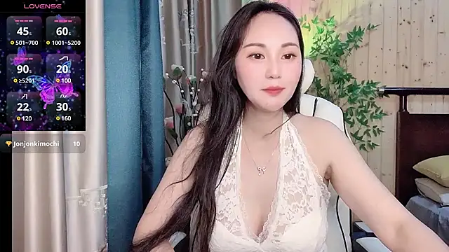 美女88T88-Aoo在线直播