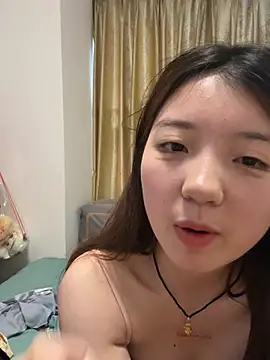 美女172---49----xiaoxue在线直播