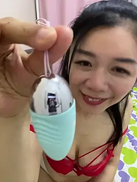 美女xiaowang0523在线直播