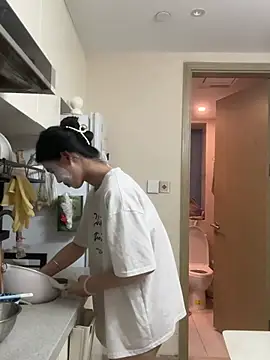 美女qingrong010在线直播