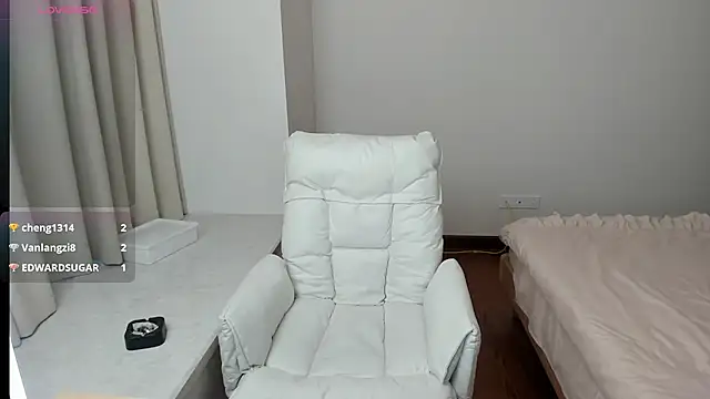 美女Echo0001在线直播