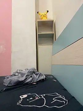 美女zqq5522在线直播