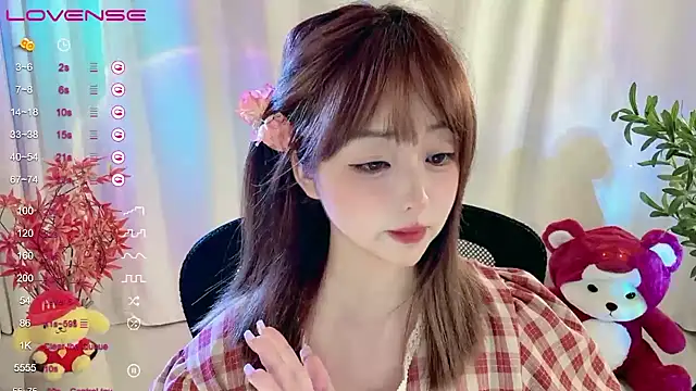 美女Echo-21在线直播
