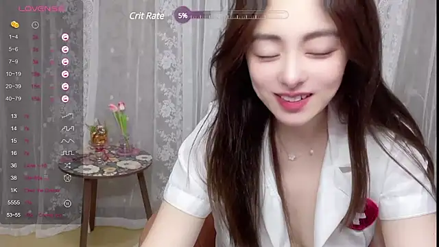 美女Juicypeach-77在线直播