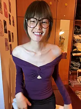 美女lijia125216在线直播