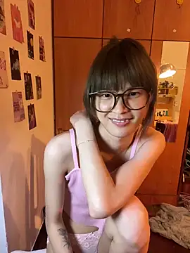 美女lijia125216在线直播