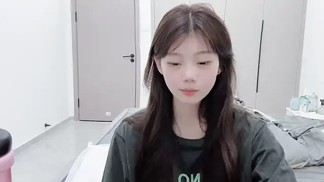 美女yang-yang-yang在线直播