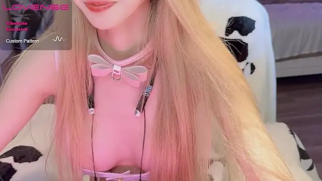 美女JoooJo_在线直播