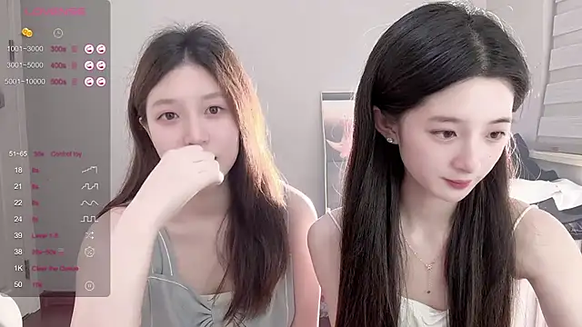 美女UU-1314在线直播