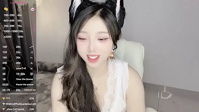 美女yukiyyuu44在线直播