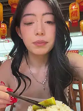 美女xiao-e-66在线直播