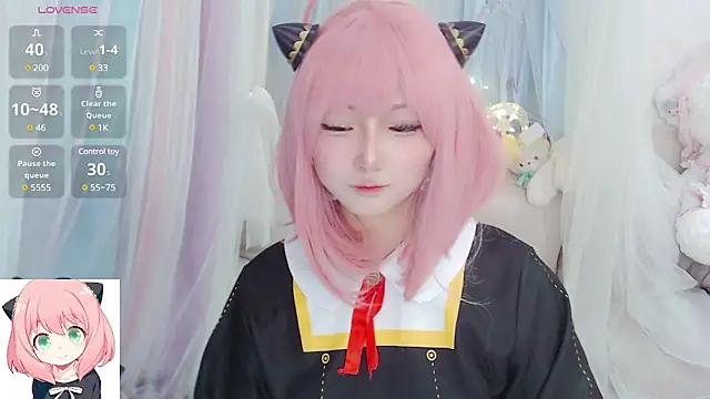 美女RuiRui_ovo在线直播