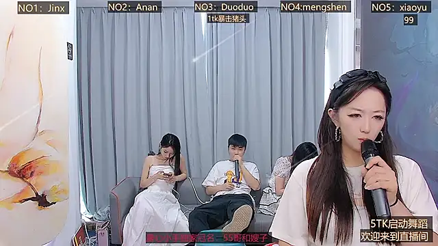 美女AOAGIRL222在线直播