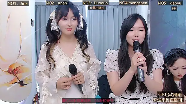 美女AOAGIRL222在线直播