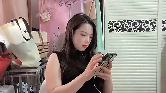 美女kk_lele在线直播