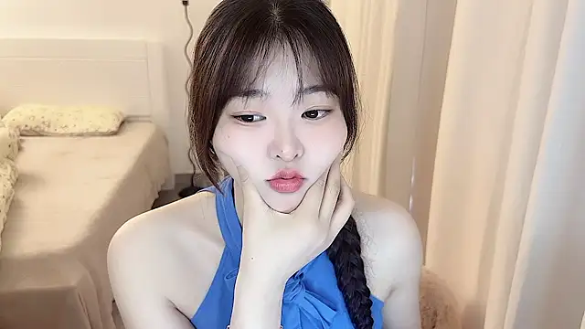 美女Cartier-176在线直播