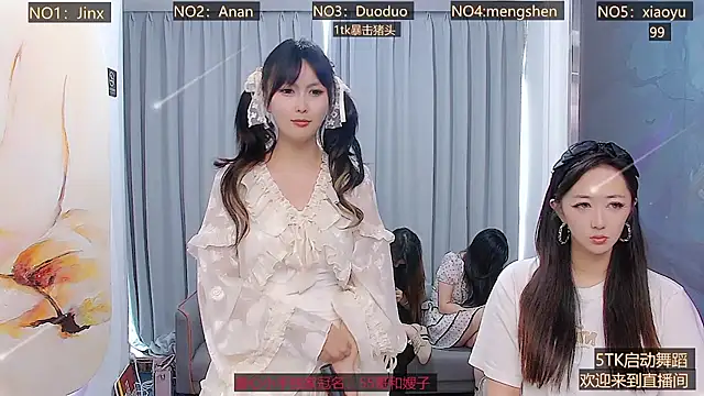 美女AOAGIRL222在线直播