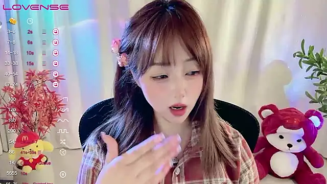美女Echo-21在线直播