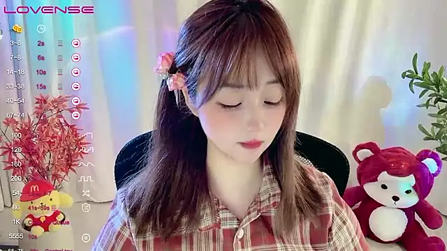 美女Echo-21在线直播