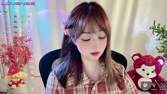 美女Echo-21在线直播