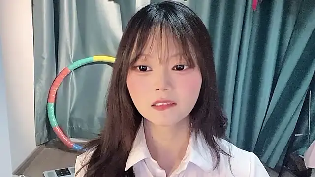 美女sissieoz在线直播