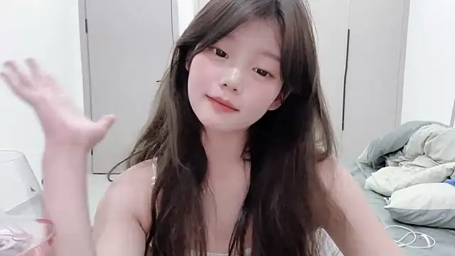 美女yang-yang-yang在线直播