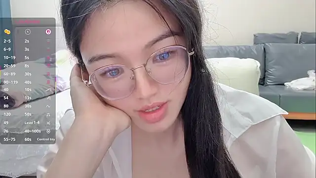 美女nansile-520在线直播
