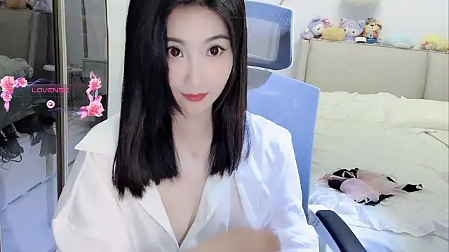 美女feifei-love在线直播