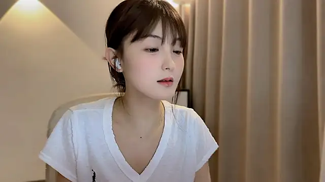 美女SHUIshui_在线直播